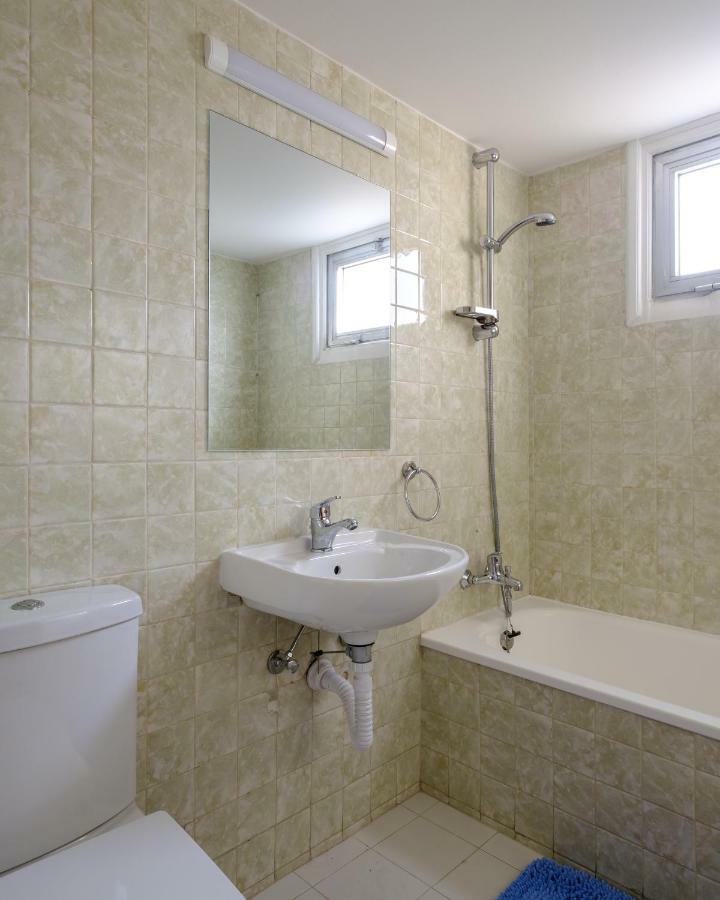 Spacious 2BDR @ Mackenzie Larnaca Zewnętrze zdjęcie