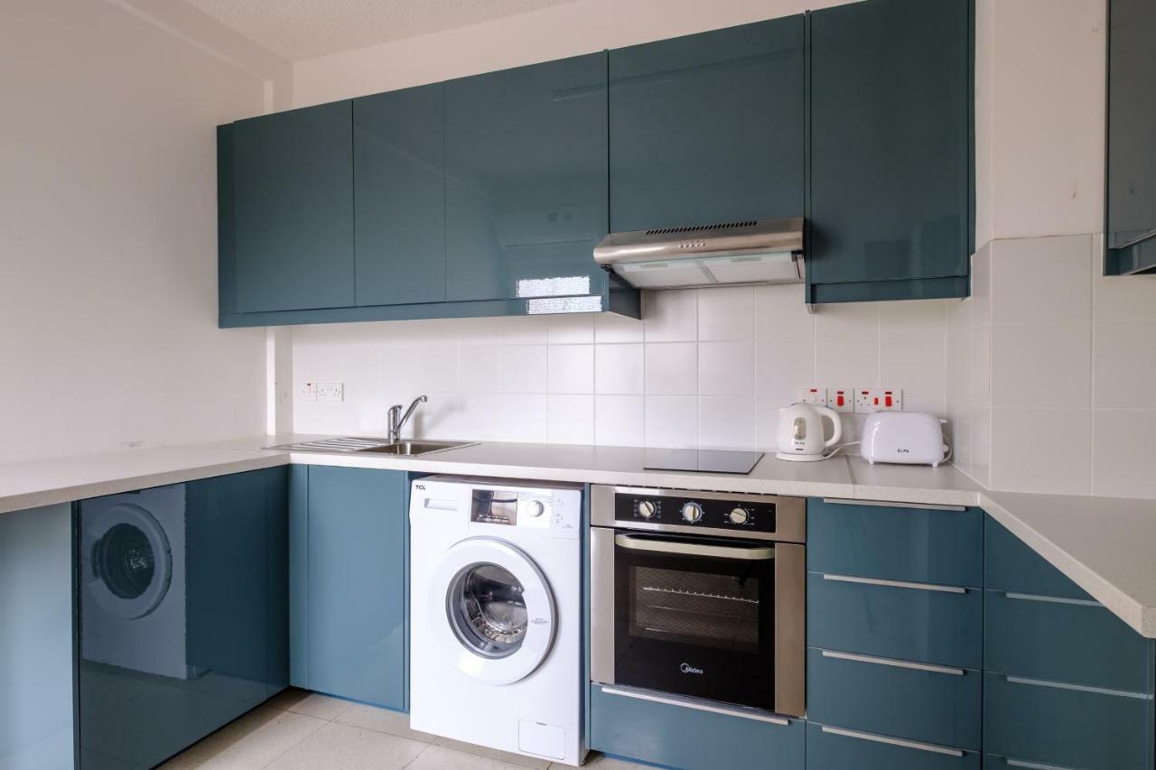Spacious 2BDR @ Mackenzie Larnaca Zewnętrze zdjęcie